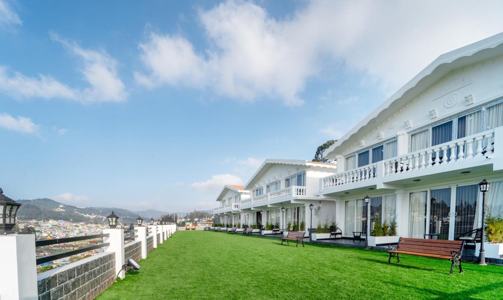 Treebo Skydale Premium Suites, 1500 Mtrs From Ooty Lake Exterior photo